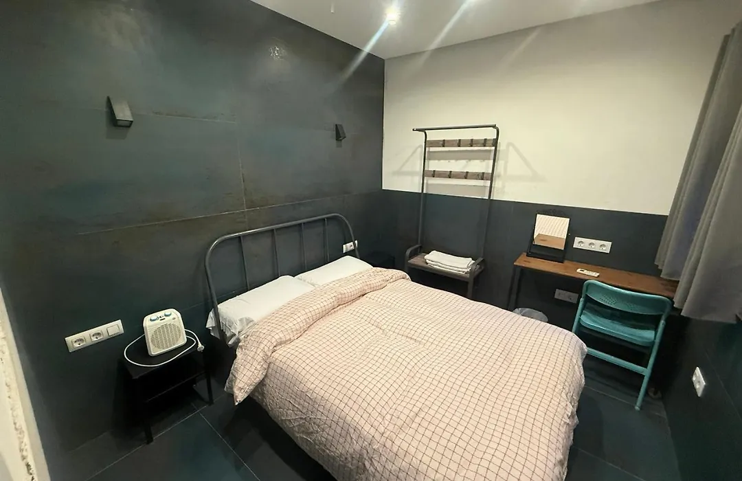 Practical Room: Barcelona-Fira-Airport-1